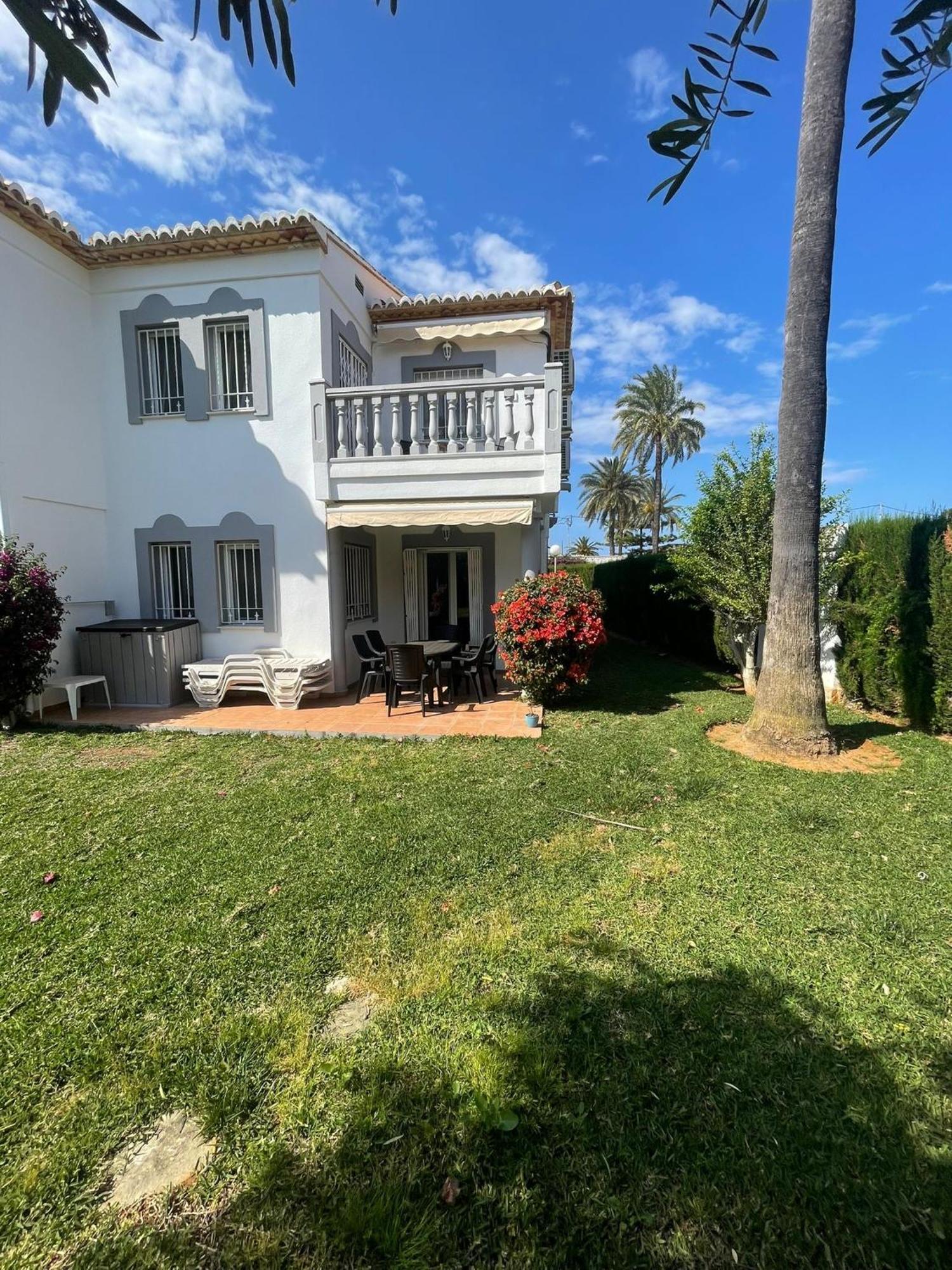 Casa Olivia